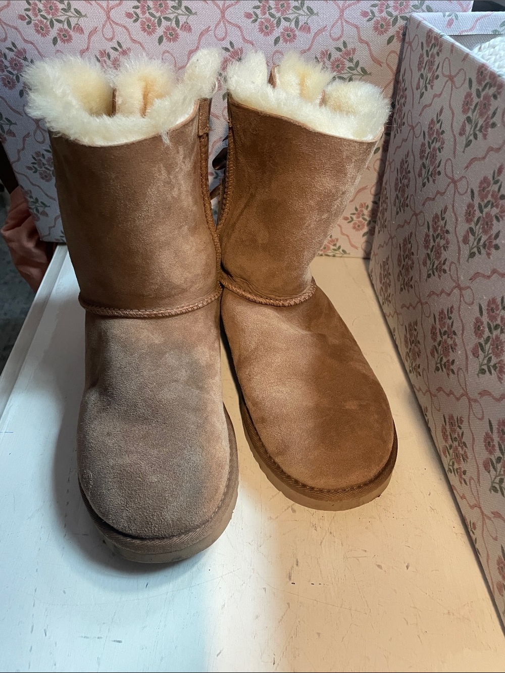 UGG Plush Shearling-Lined Boot Interior - Natural Beige